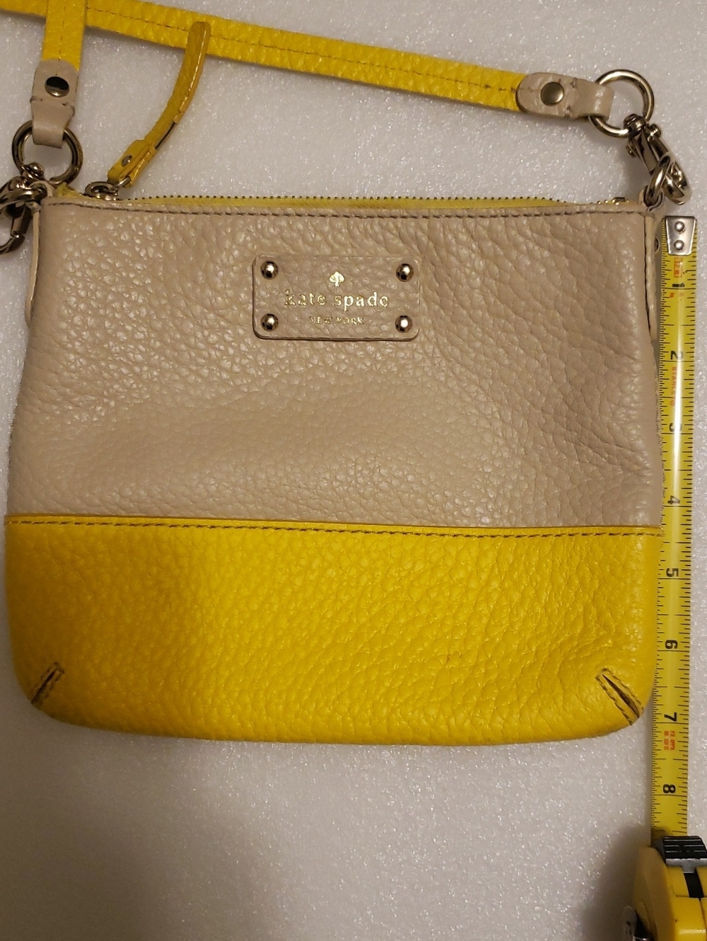 Kate Spade Grove Court Coral Crossbody Bag.